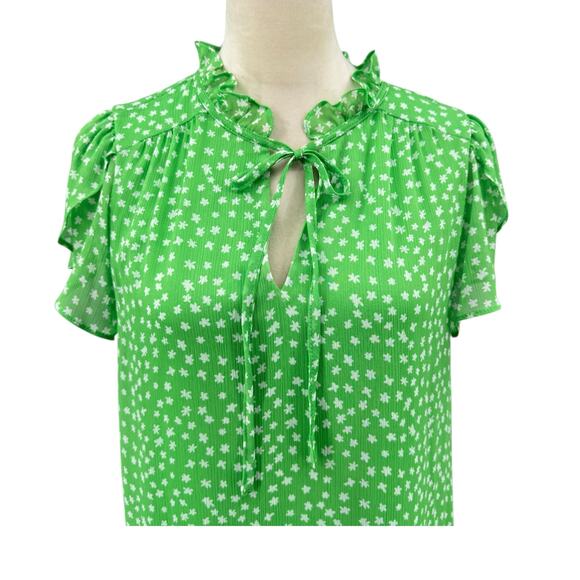 DKNY Green And White Short Flutter Sleeve Flowy Floral Shift Dress - Picture 4 of 11